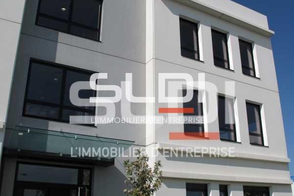 Bureaux A LOUER - SAINT PRIEST - 542 m²