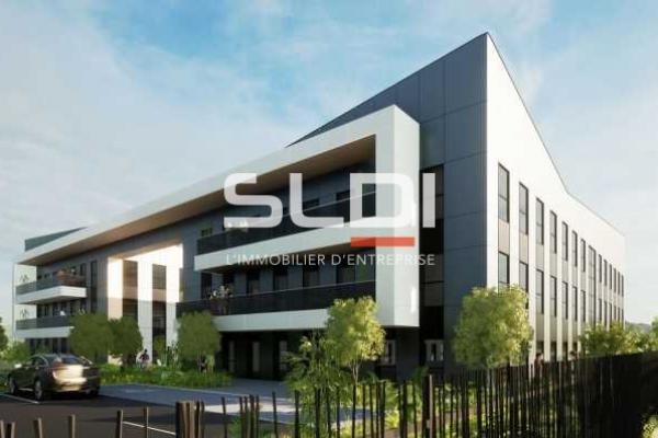 Commerces A VENDRE OU A LOUER - GENAS - 1 478 m²