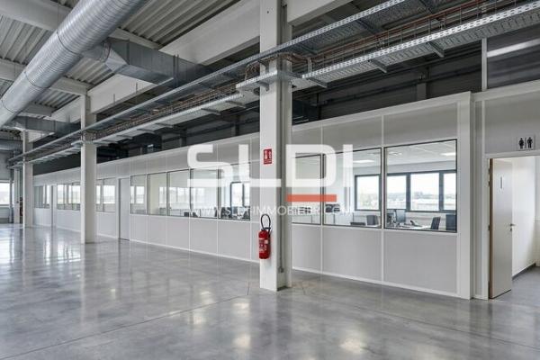 Locaux d'activités A LOUER - VENISSIEUX - 1 973 m²