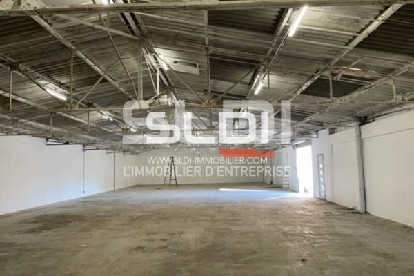 Locaux d'activités A LOUER - VILLEURBANNE - 760 m²