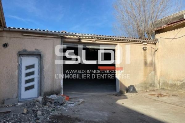 Locaux d'activités A LOUER - VILLEURBANNE - 760 m²