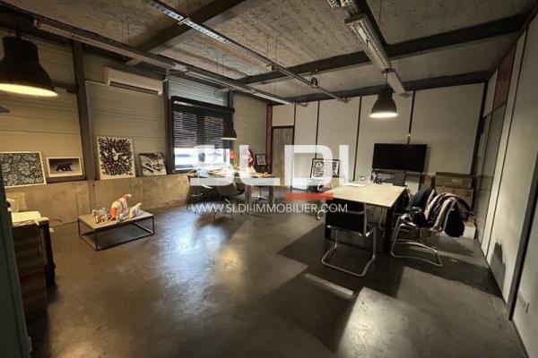 Locaux d'activités A LOUER - VILLEFRANCHE SUR SAONE - 860 m²