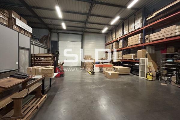 Locaux d'activités A LOUER - VILLEFRANCHE SUR SAONE - 860 m²
