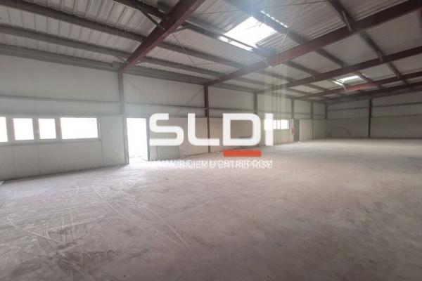 Locaux d'activités A LOUER - BOURGOIN JALLIEU - 254 m²