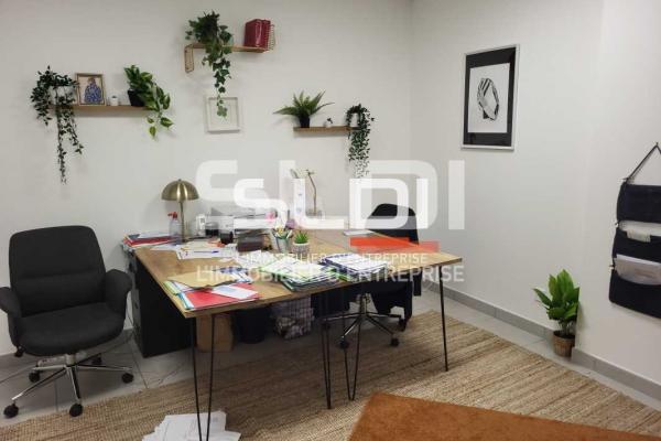 Bureaux A VENDRE - BOURGOIN JALLIEU - 388 m²
