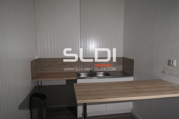 Locaux d'activités A LOUER - TIGNIEU JAMEYZIEU - 119 m²