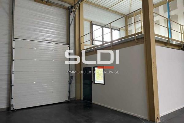 Activités A VENDRE OU A LOUER - BOURGOIN JALLIEU - 234 m²