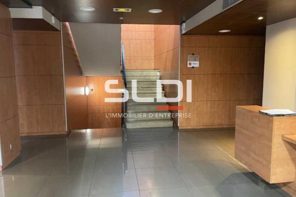 Bureaux A LOUER - RILLIEUX LA PAPE - 280 m²