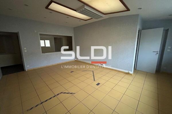 Activités A VENDRE - JASSANS RIOTTIER - 4 185 m²