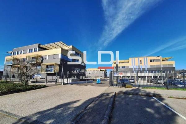 Bureaux A LOUER - VALENCE - 98 m²