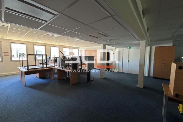 Bureaux A VENDRE - ECULLY - 593 m²