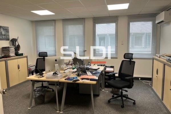 Bureaux A LOUER - ECULLY - 178 m²