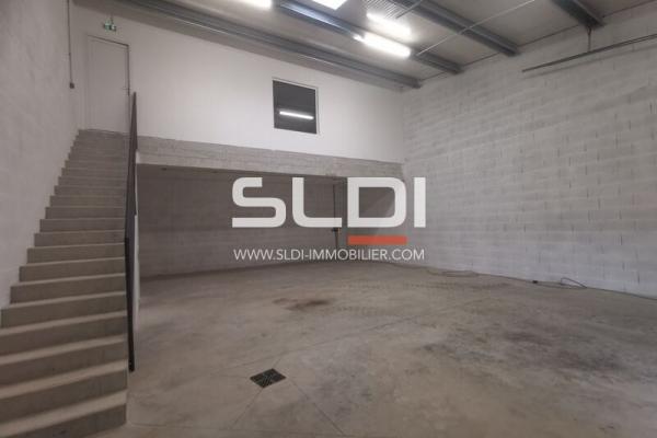 Locaux d'activités A LOUER - VAULX MILIEU - 155 m²
