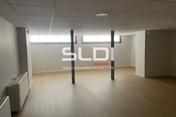 Bureaux A LOUER - LYON - 235 m²