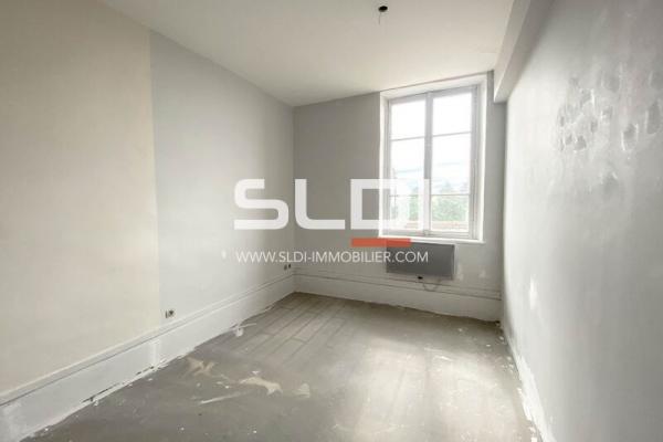 Bureaux A LOUER - SAINT CYR AU MONT D'OR - 73 m²