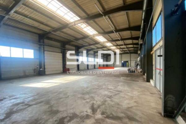 Activités A LOUER - MORNANT - 1 017 m²