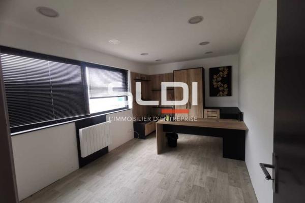 Activités A LOUER - SAINT JEAN DE BOURNAY - 420 m²