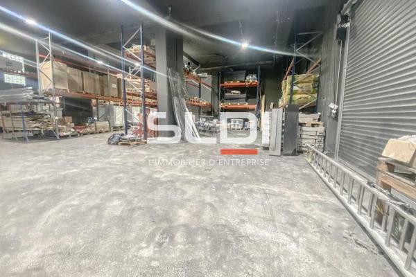 Locaux d'activités A LOUER - VILLEURBANNE - 480 m²