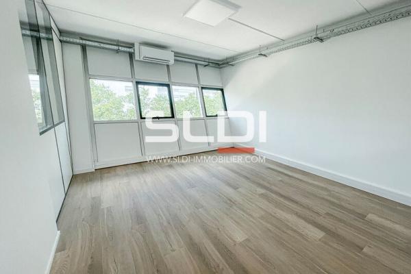 Bureaux A LOUER - LYON - 240 m²