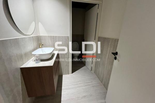 Bureaux A LOUER - LYON - 82 m²