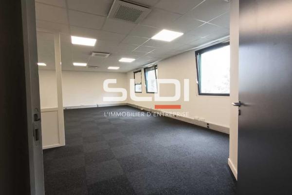 Bureaux A LOUER - LYON - 166 m²