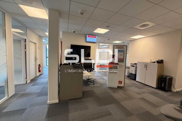 Bureaux A VENDRE - SAINT FONS - 194,4 m²