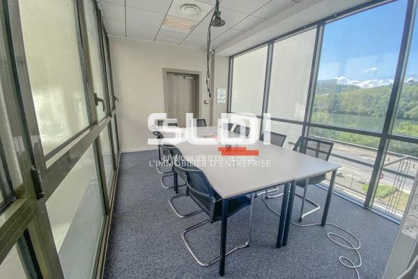 Bureaux A LOUER - LYON - 845 m²
