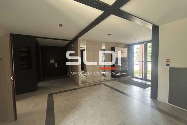 Bureaux A LOUER - ECULLY - 59 m²