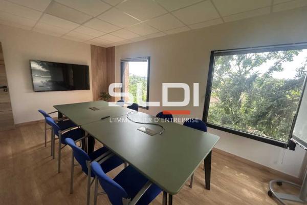Bureaux A LOUER - ECULLY - 59 m²
