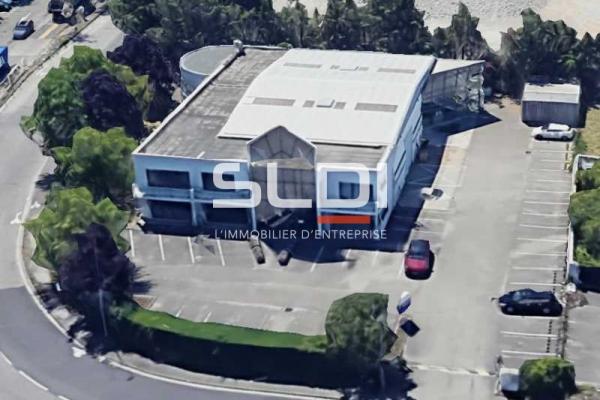 Activités A VENDRE - CHASSIEU - 1 106 m²