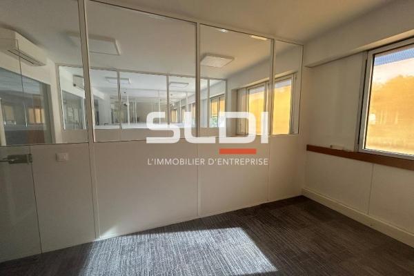Bureaux A LOUER - ECULLY - 162 m²