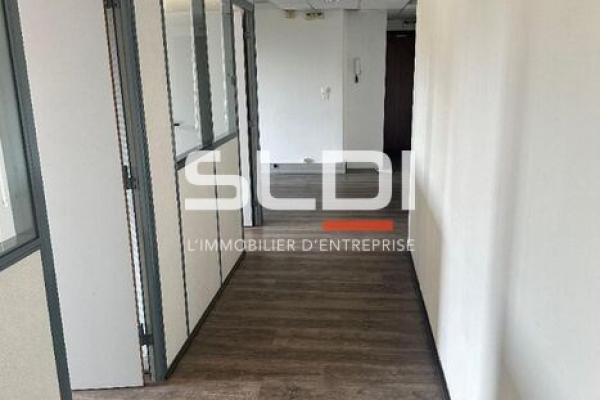 Bureaux A LOUER - LYON - 900 m²