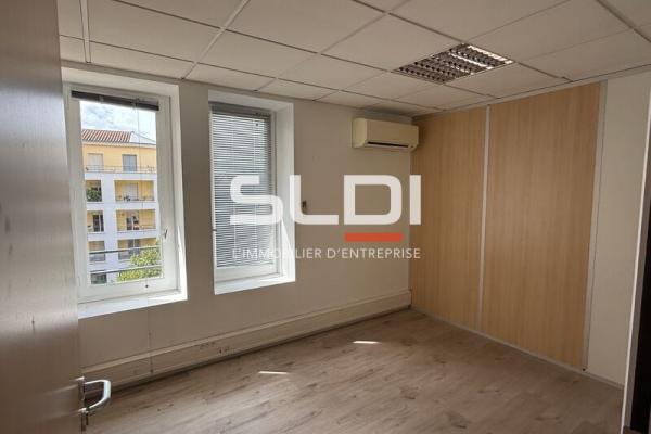 Bureaux A LOUER - LYON - 103 m²