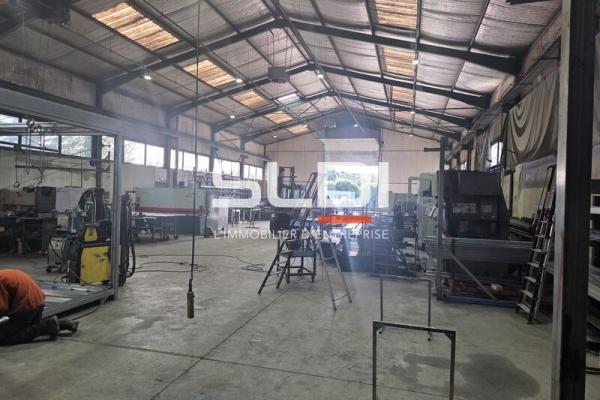 Activités A VENDRE - LETRA - 693 m²