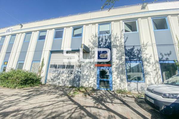 Locaux d'activités A VENDRE - SAINT QUENTIN FALLAVIER - 336 m²
