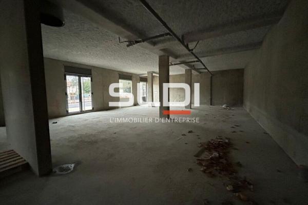 Commerces A VENDRE OU A LOUER - GLEIZE - 349 m²