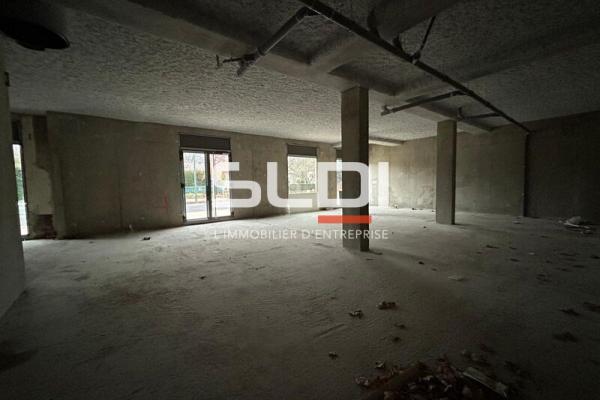 Commerces A VENDRE OU A LOUER - GLEIZE - 349 m²