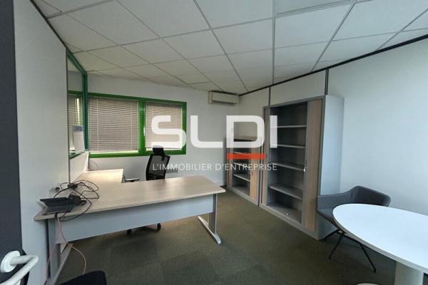 Locaux d'activités A VENDRE OU A LOUER - JASSANS RIOTTIER - 7 883 m²