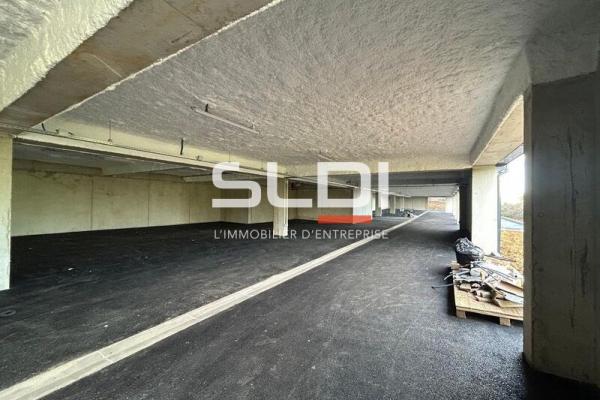 Commerces A LOUER - LIMAS - 434 m²