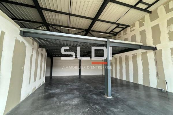 Commerces A LOUER - LIMAS - 434 m²