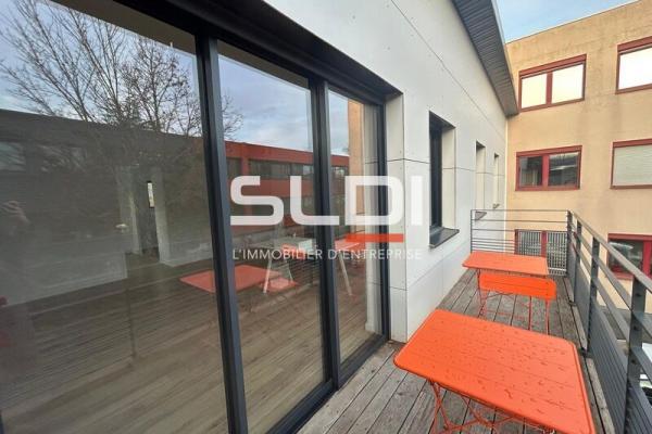 Bureaux A LOUER - CHAMPAGNE AU MONT D'OR - 94 m²