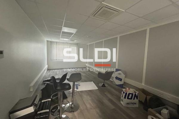 Bureaux A LOUER - REYRIEUX - 54 m²