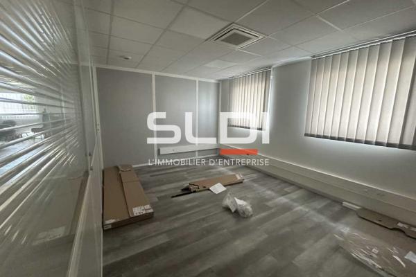 Bureaux A LOUER - REYRIEUX - 54 m²