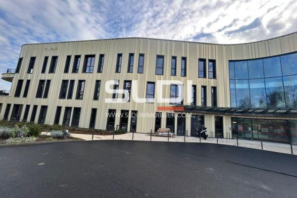  A LOUER - LIMONEST - 5 840 m²