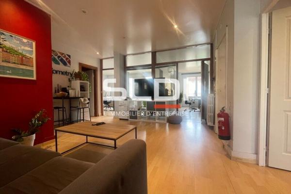 Bureaux A LOUER - LYON - 108 m²