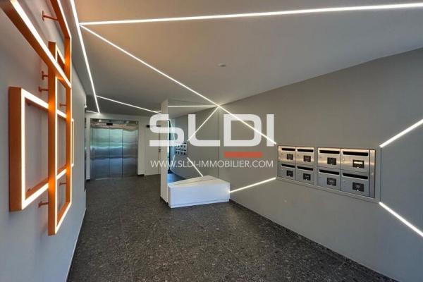 Bureaux A LOUER - LIMONEST - 217 m²