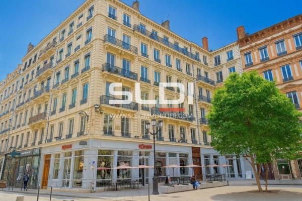 Bureaux A LOUER - LYON - 169 m²