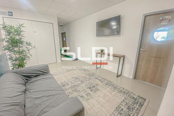 Bureaux A LOUER - LYON - 900 m²