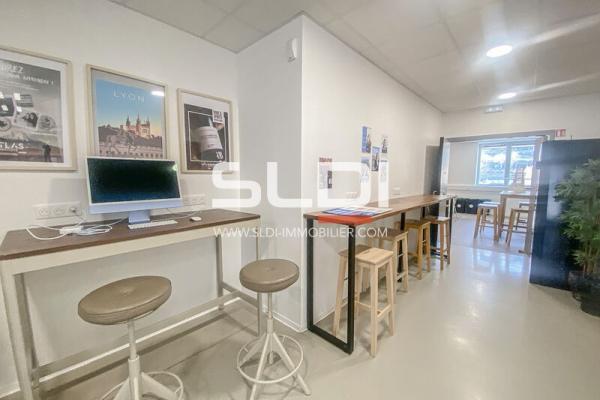 Bureaux A LOUER - LYON - 900 m²