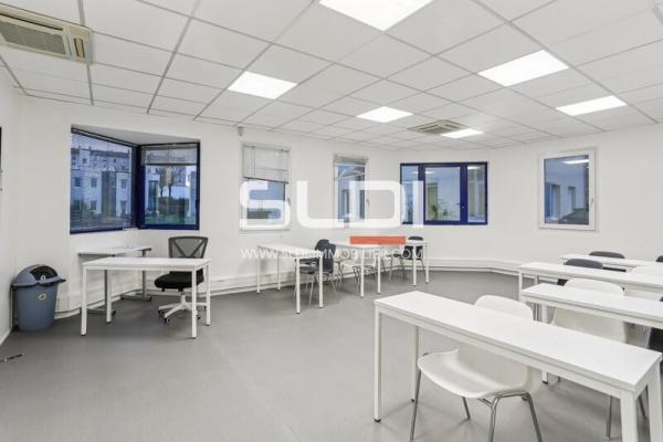 Bureaux A VENDRE - LYON - 616 m²
